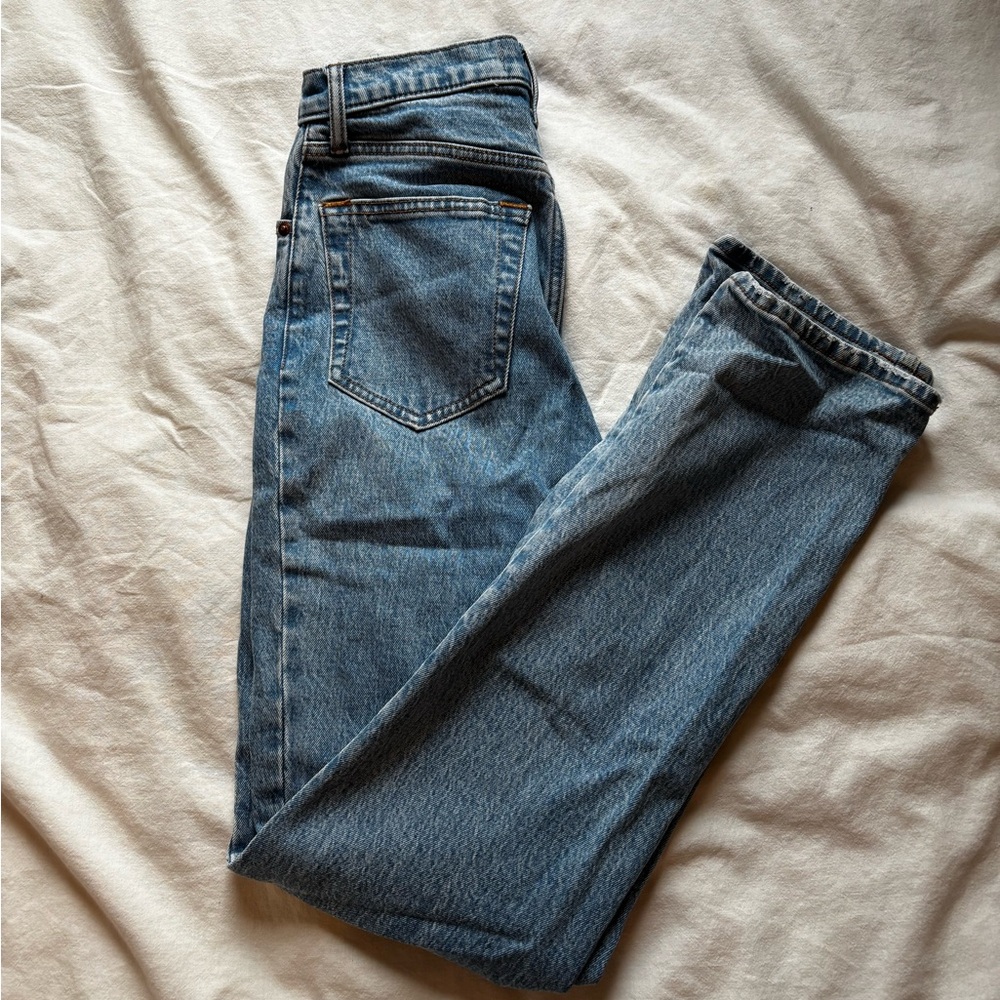 Abercrombie Curve Love Ultra High Rise 90s Straight Jeans